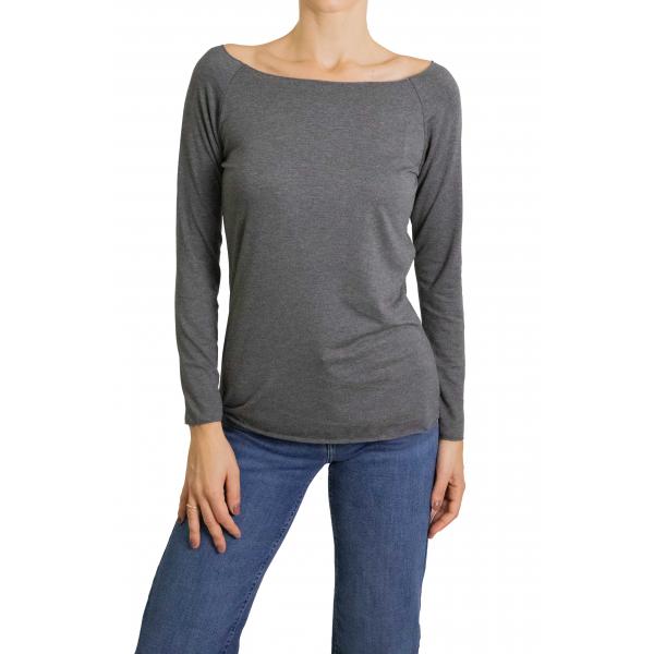 Maglia con scollo a scatoletta con manica lunga 